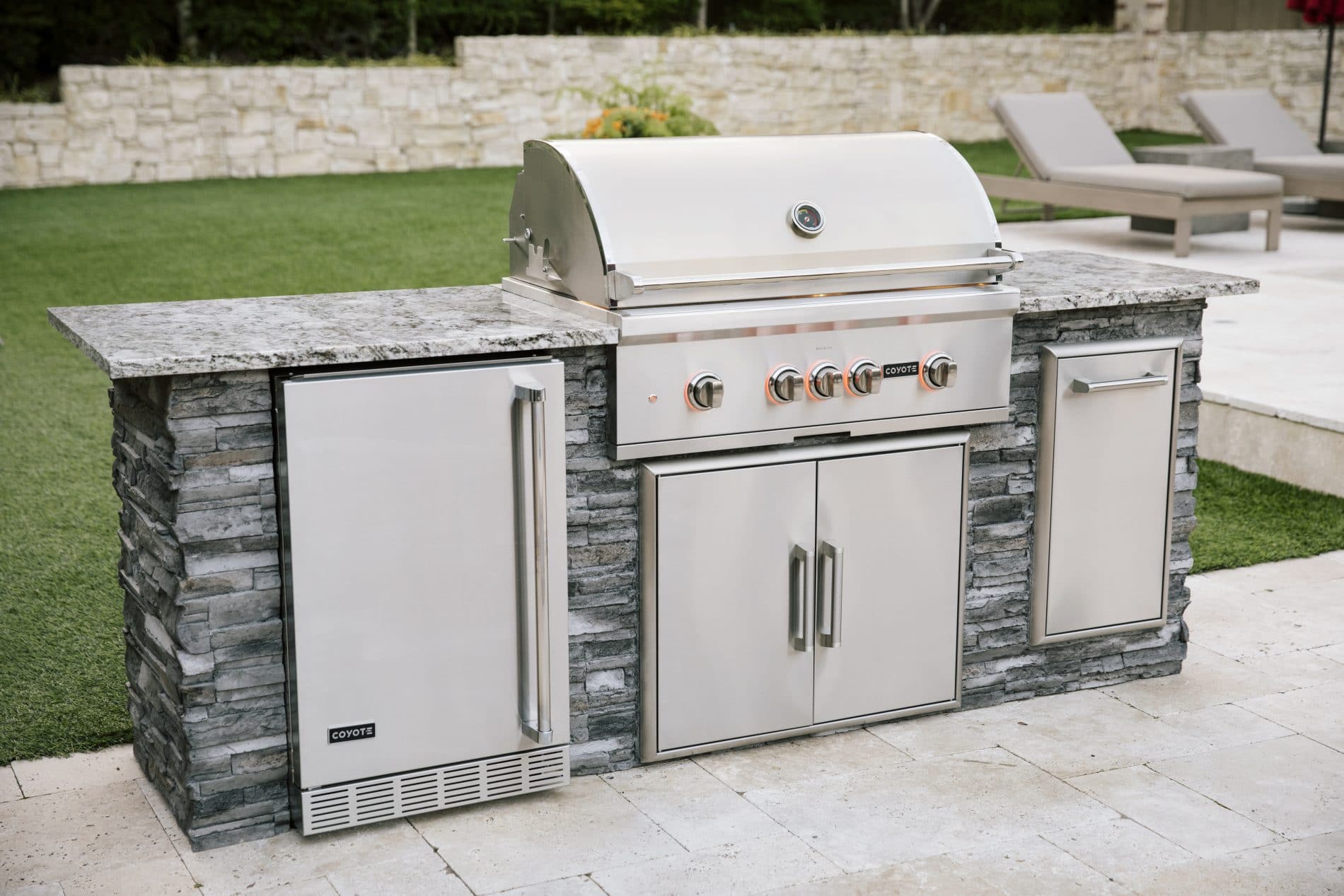 Create Outdoor Kitchen Designs in 18 Easy Steps   Coyote Outdoor Living